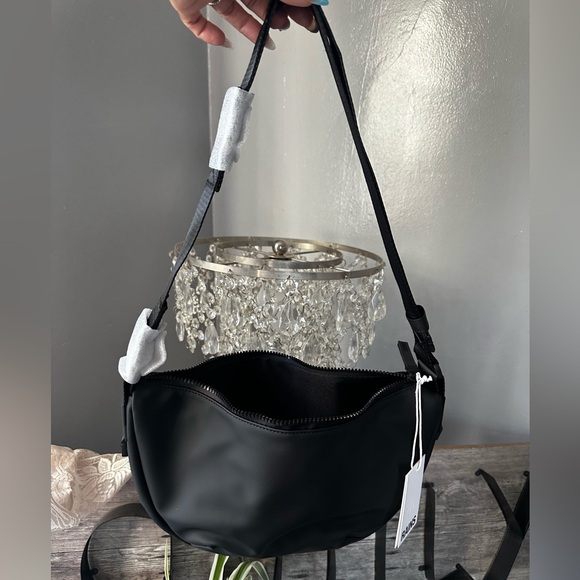 RAINS “Valera” Shoulder Bag - Picture 10 of 10